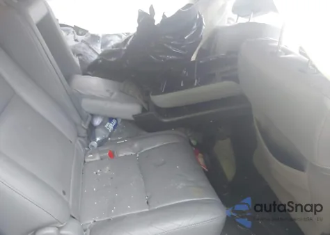 2015 Toyota Sequoia Limited 5.7L V8 из США, поврежденный, VIN 5TDJW5G17FS126361